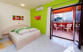 Apartments Erik B&B Adults Only